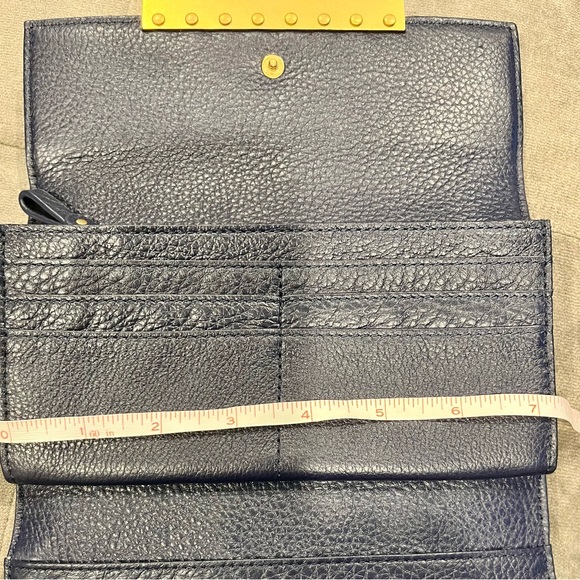 Badgley Mischka Navy Crocodile Leather Wallet ~ New without tags - Picture 9 of 10